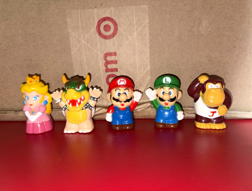 Super mario kart - mario, finger